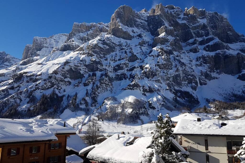 Flaminia Centre Du Village Leukerbad Buitenkant foto